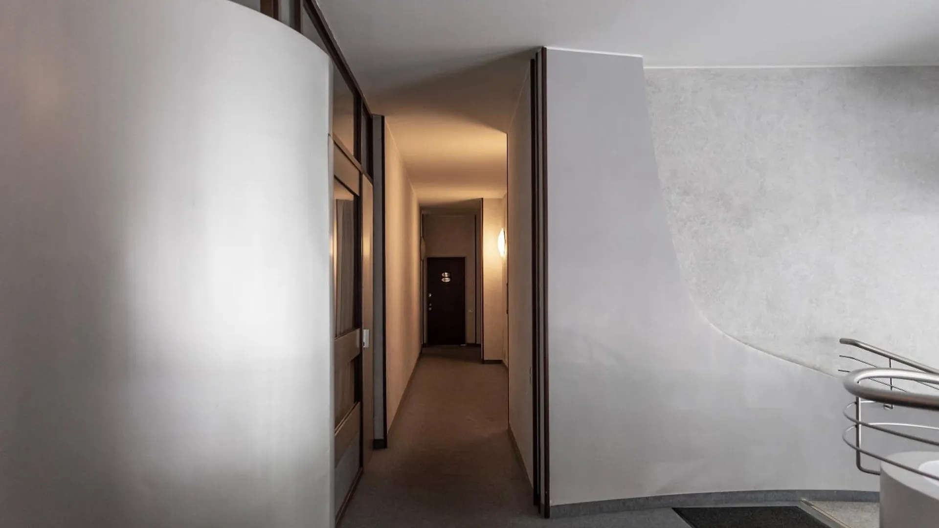 Апартаменты Accogliente Loft In Zona Monumentale/Cenisio Милан
